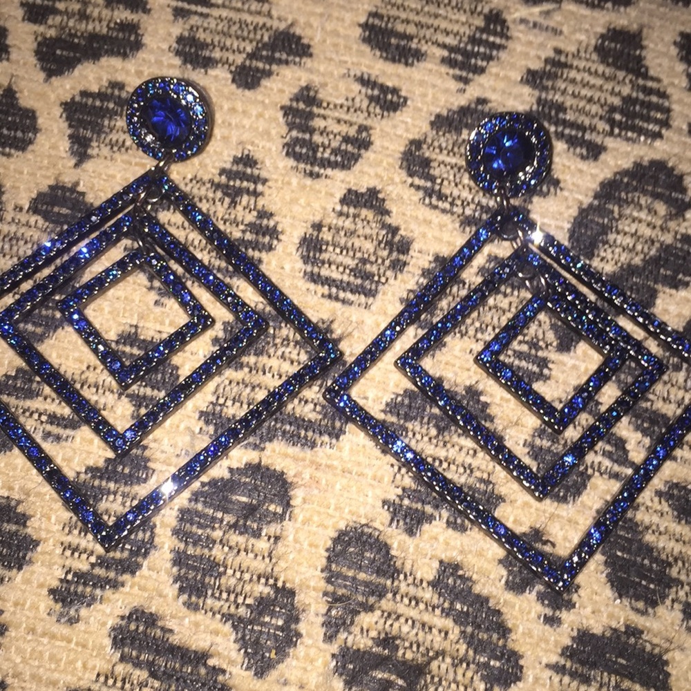 Vintage faux blue sapphire disco lady earrings